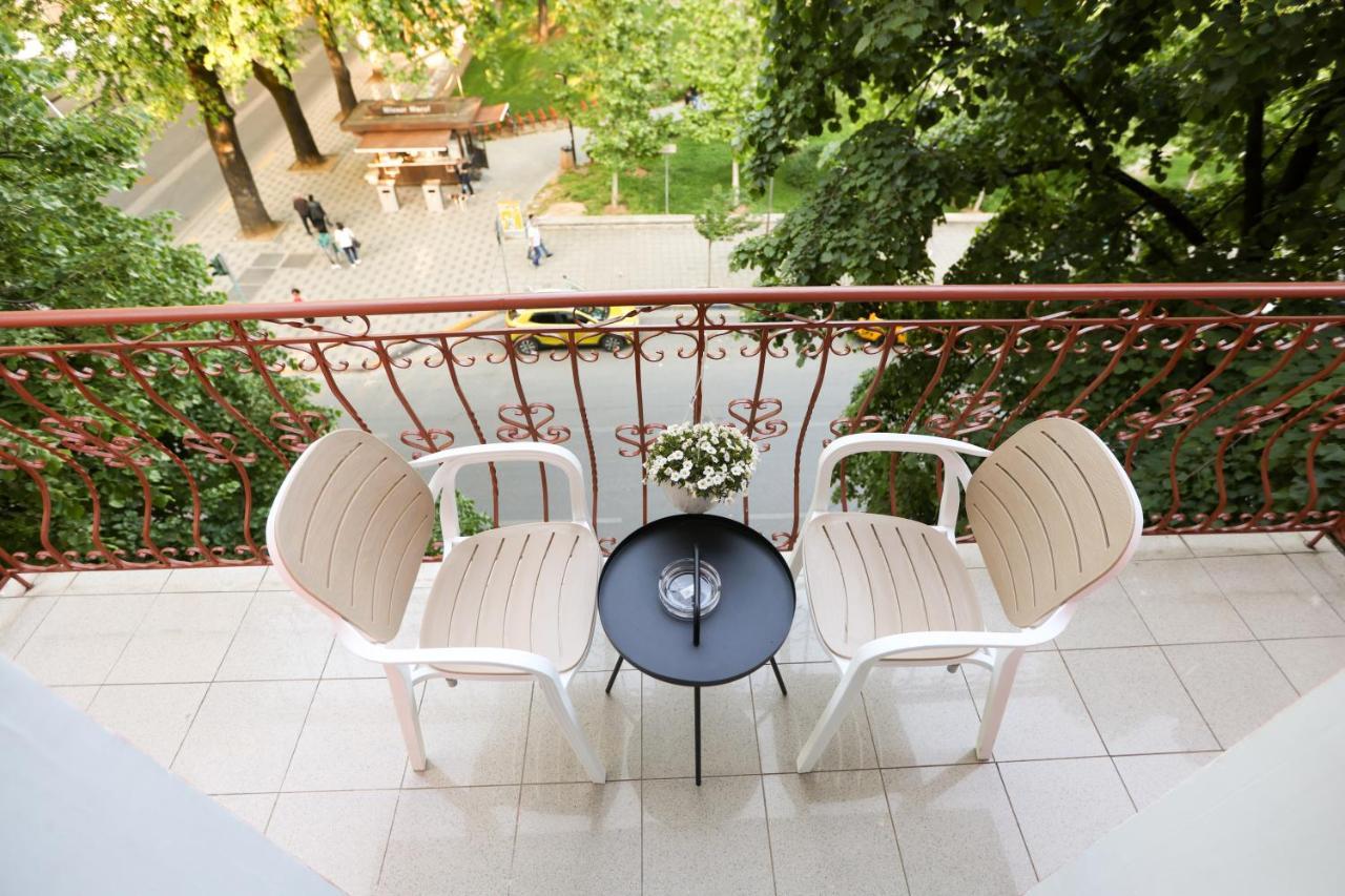 "Middlenest" Central Apartment ติรานา ภายนอก รูปภาพ